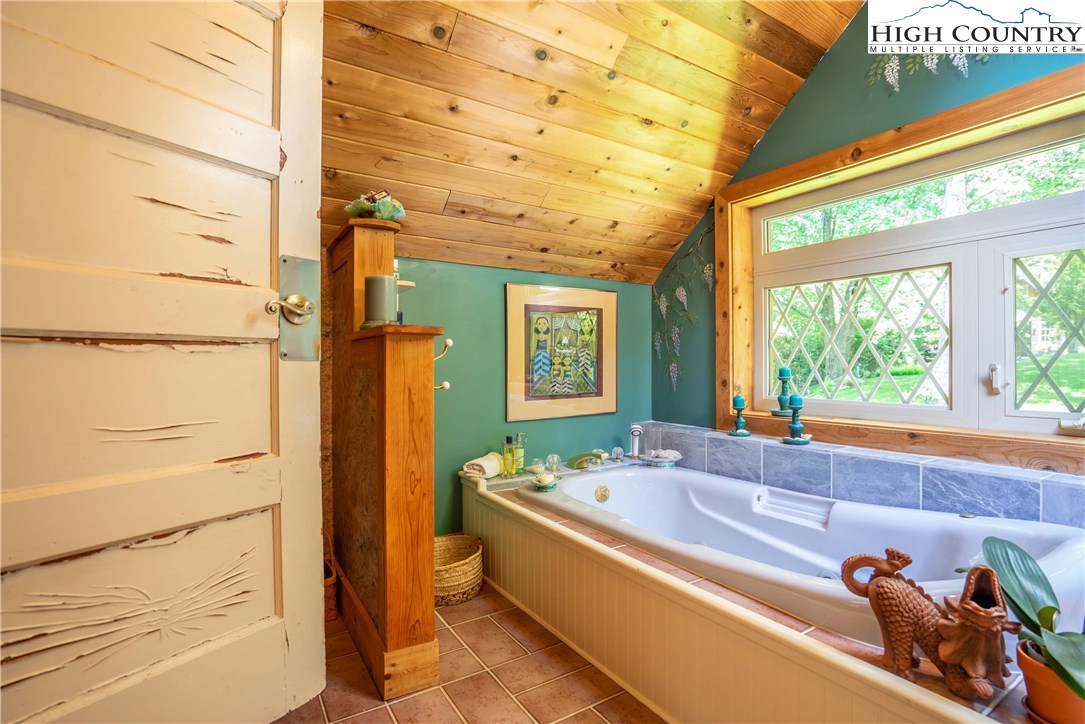 2373 Shulls Mill Road Boone, NC 28607 - Photo 23 of 40 Gallery Image 23