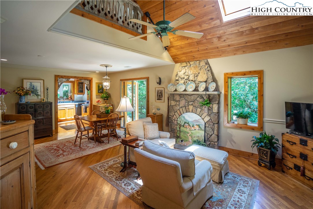 2373 Shulls Mill Road Boone, NC 28607 - Photo 5 of 40 Gallery Image 5