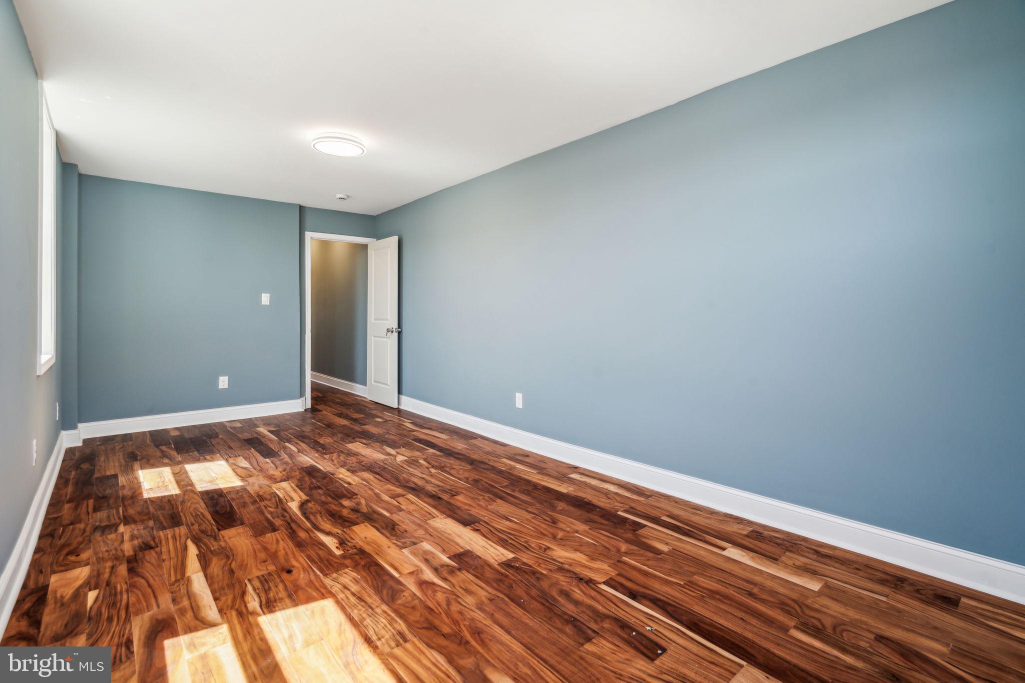 1125 South 55th Street Philadelphia, PA 19143 - Photo 33 of 38