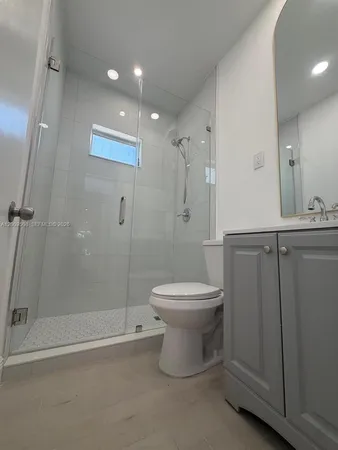 $6,900 | 533 Minorca Avenue, Coral Gables, FL 33134