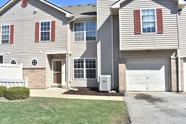 $179,000 | 4721 Kelvington Drive, Indianapolis, IN 46254
