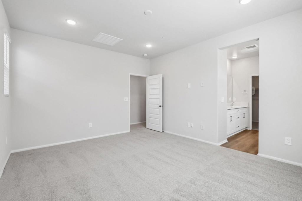 28424 Campos De Flores Temecula, CA 92591 - Photo 27 of 36