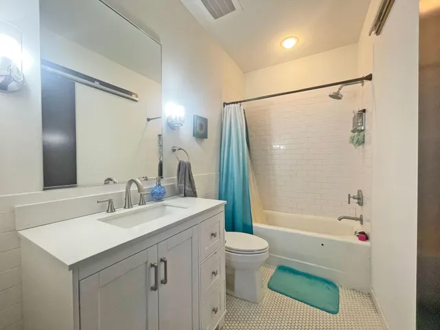 $1,495 | 214 4th Street East, Unit 104, St. Paul, MN 55101