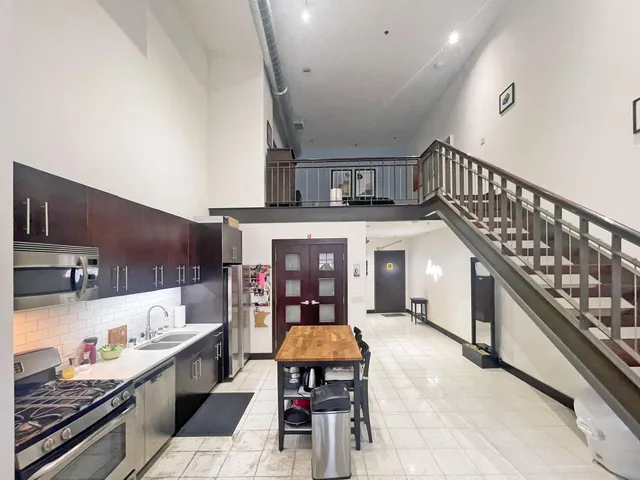 $1,495 | 214 4th Street East, Unit 104, St. Paul, MN 55101