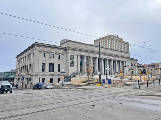 $1,495 | 214 4th Street East, Unit 104, St. Paul, MN 55101