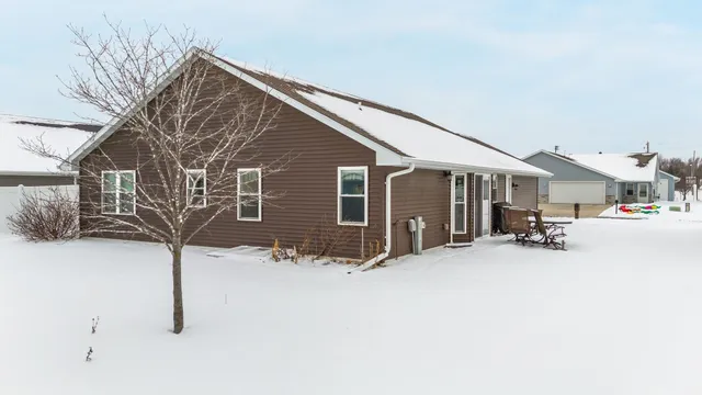 $299,900 | 413 Pagel Avenue, Brillion, WI 54110