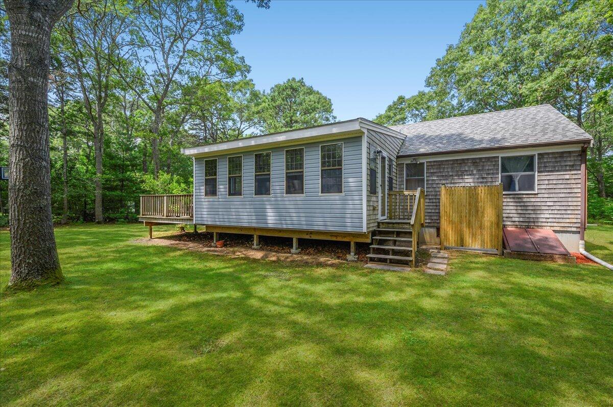 283 Meiggs Backus Road Sandwich, MA 02563 - Photo 19 of 20 283 Meiggs Backus - Rear