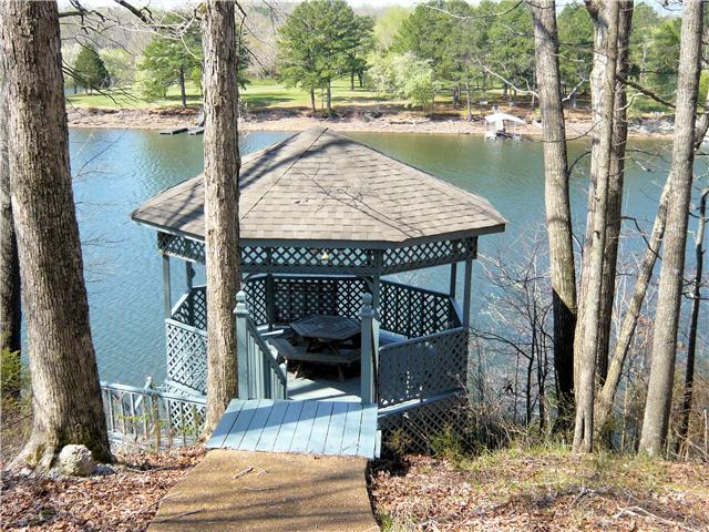 608 Eastbrook Road Estill Springs, TN 37330 - Photo 14 of 19 Down to the Gazebo