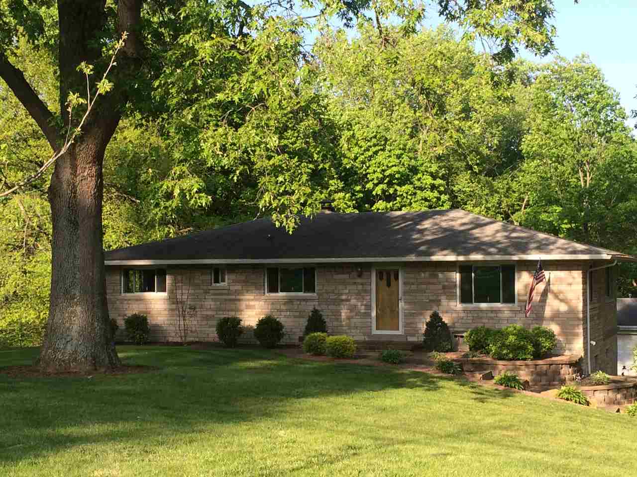 1110 Felstead Road Evansville, IN 47712 - Photo 1 of 19