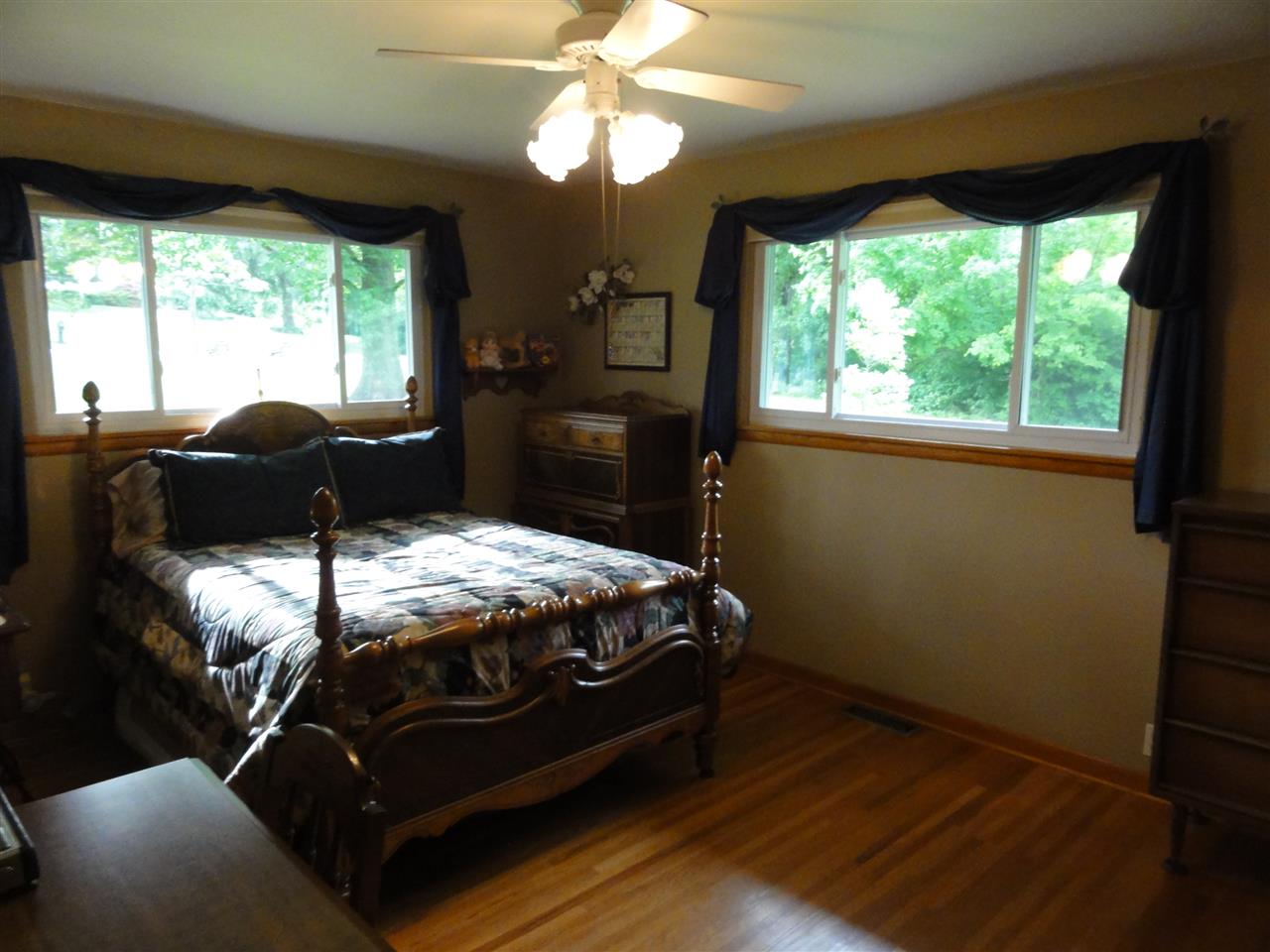 1110 Felstead Road Evansville, IN 47712 - Photo 11 of 19