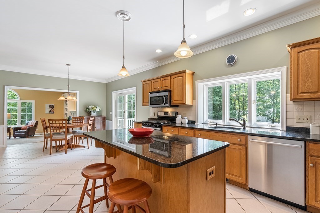 22 Kimball Road Hopkinton, MA 01748 - Photo 16 of 41 Gallery Image 16