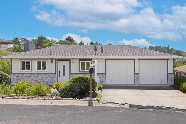 $1,988,950 | 3513 Hillcrest Drive, Belmont, CA 94002