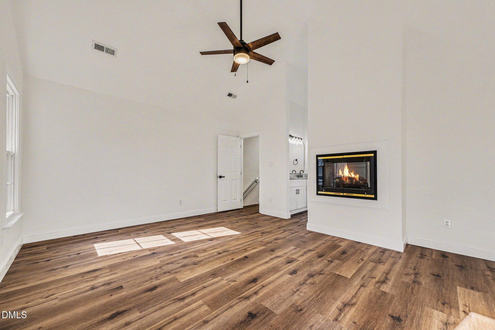 6 Timbercreek Court Durham, NC 27712 - Photo 14 of 29 017_dscf0396_216