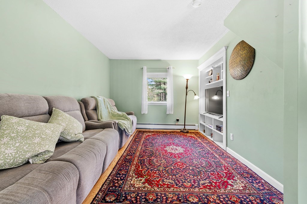 120 Wilmington Road Burlington, MA 01803 - Photo 5 of 42 Gallery Image 5