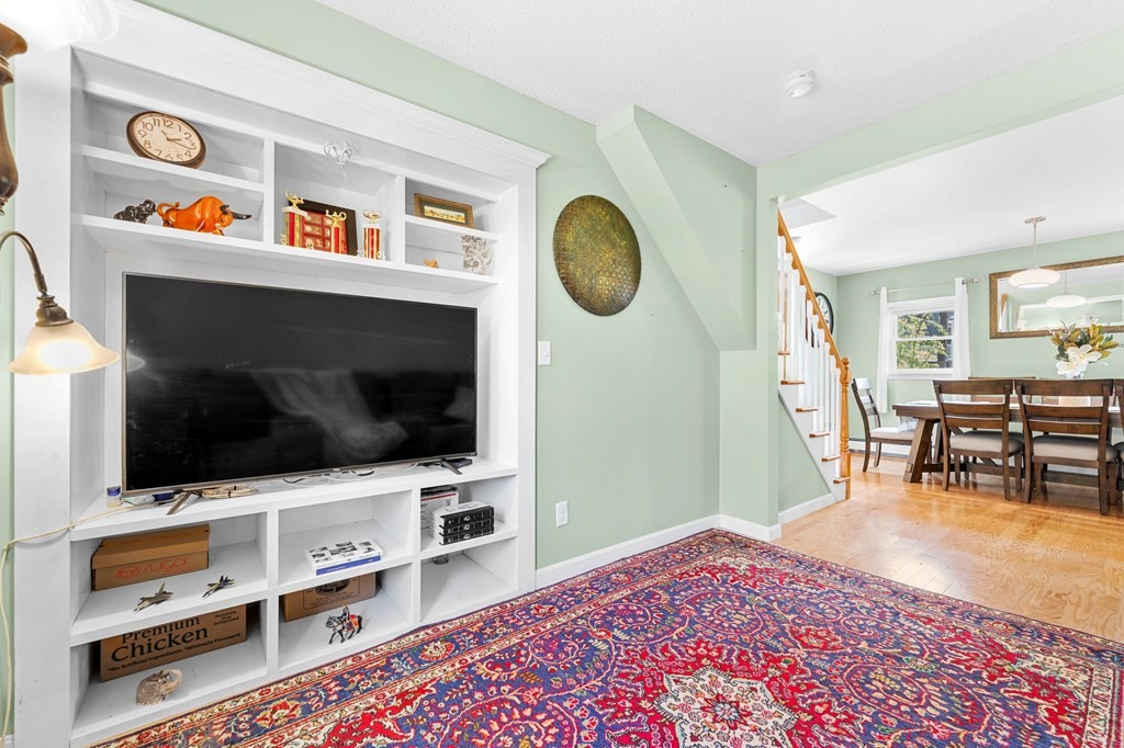 120 Wilmington Road Burlington, MA 01803 - Photo 7 of 42 Gallery Image 7