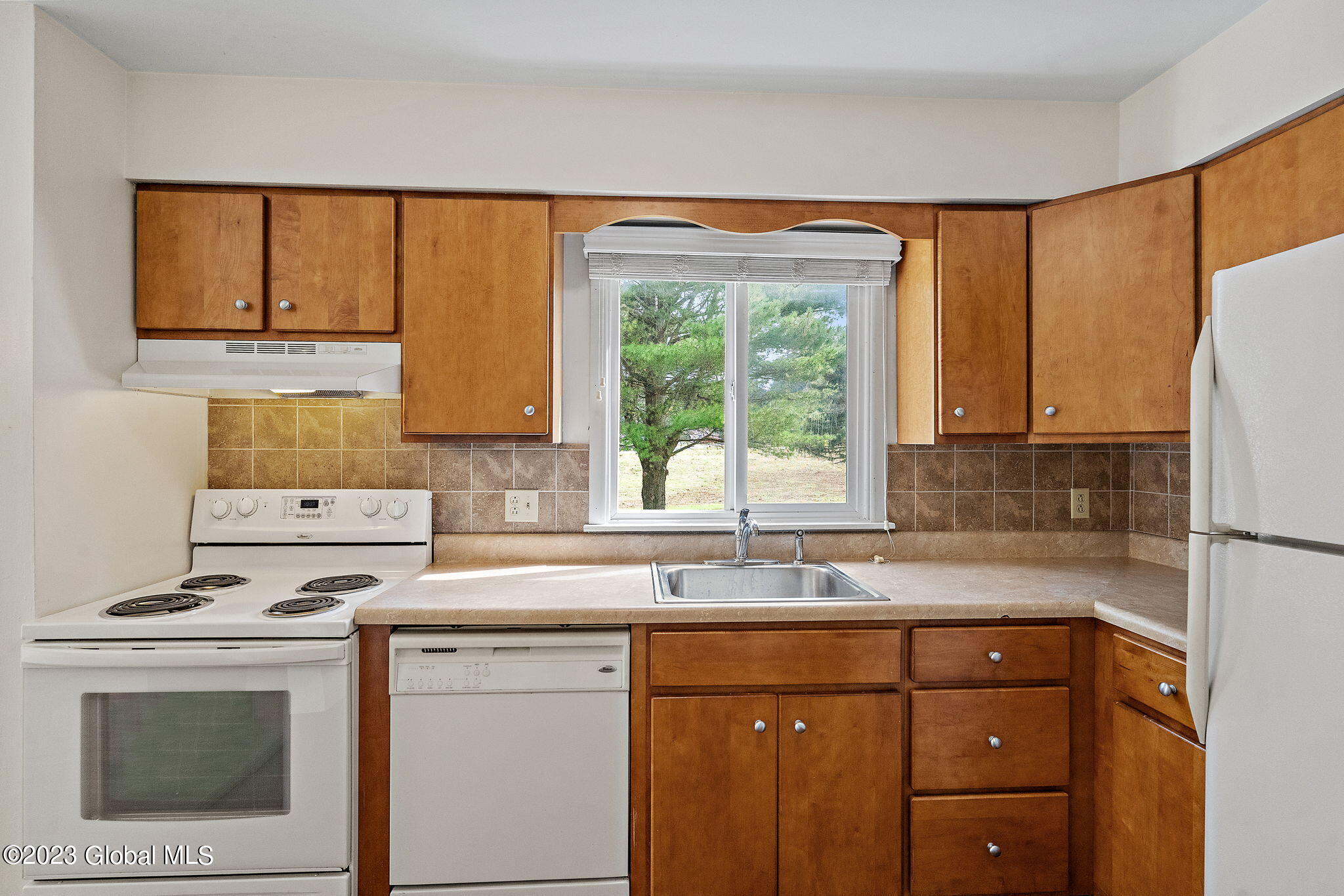 217 River Road Bethlehem, NY 12077 - Photo 11 of 62 26-web-or-mls-217-river-rd