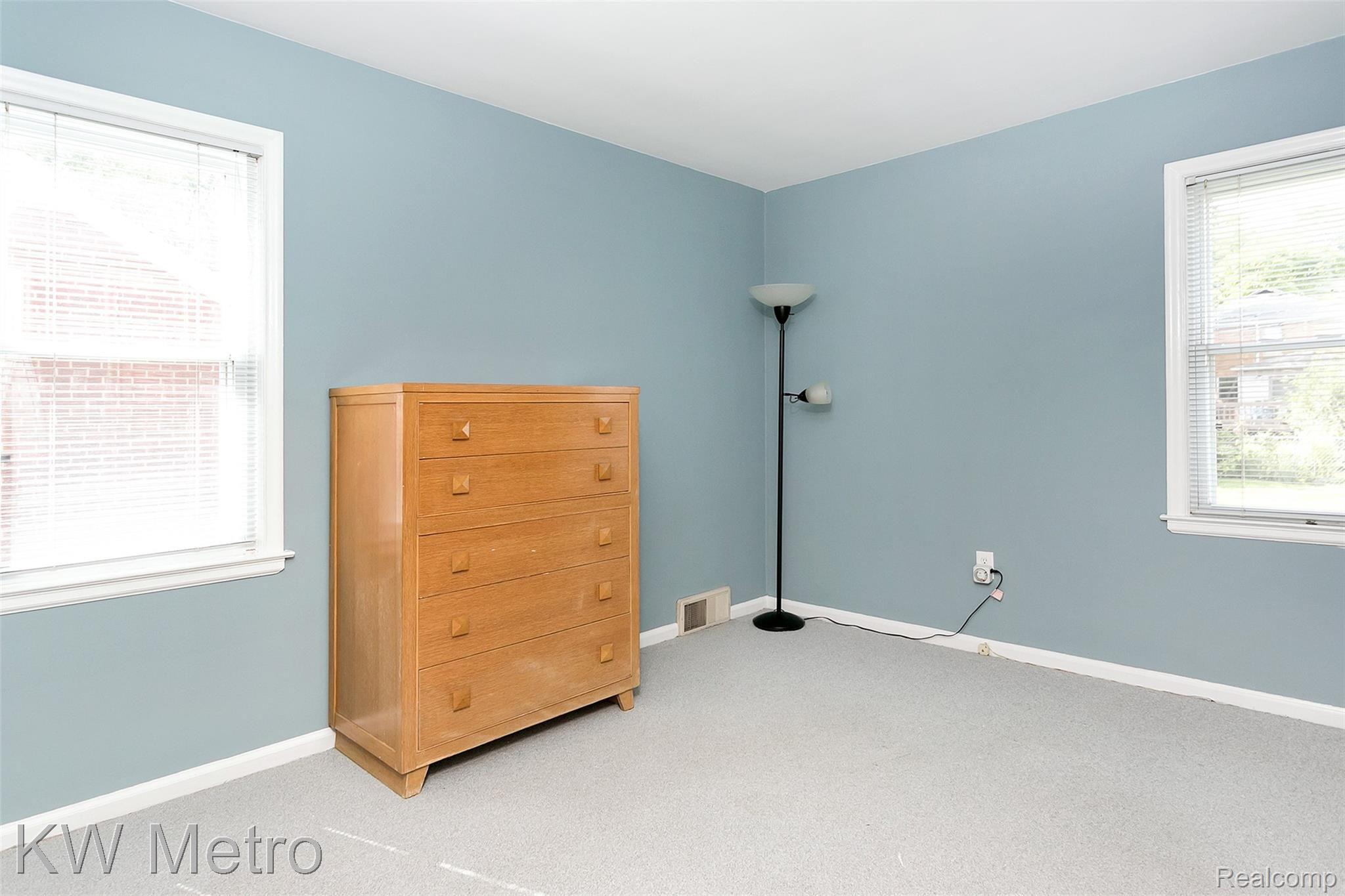 1764 Mansfield Road Birmingham, MI 48009 - Photo 12 of 35 Mansfield-12.jpg