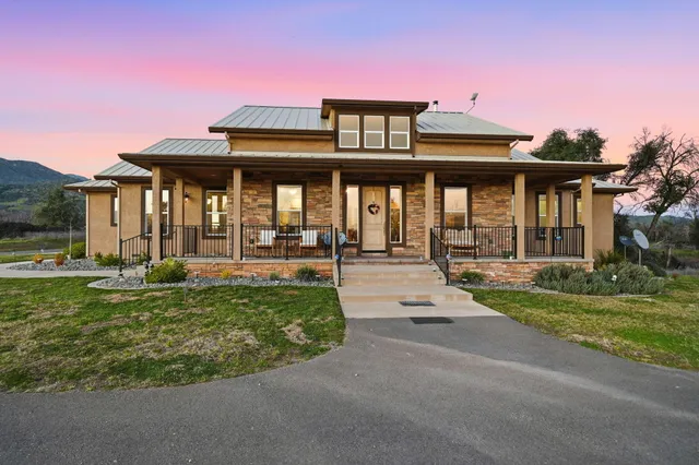 $699,900 | 13070 South Fork Road, Igo, CA 96047