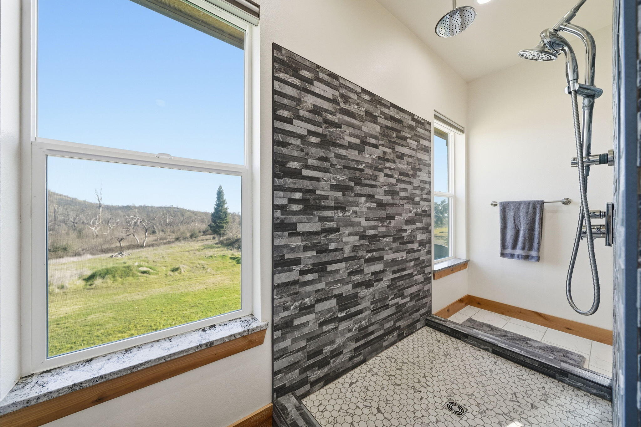 13070 South Fork Road Igo, CA 96047 - Photo 25 of 45 25-web-or-mls-IMG-25