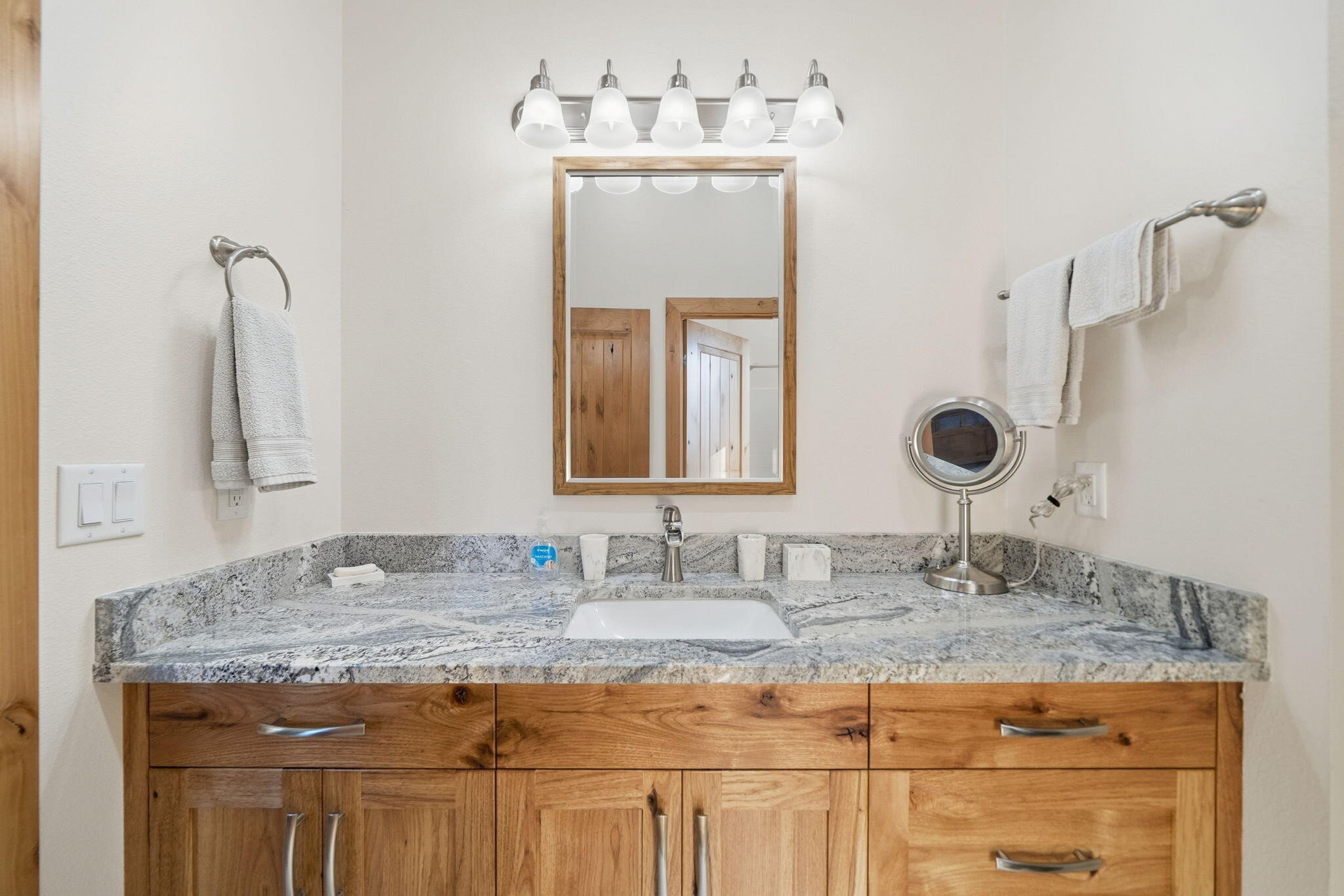 13070 South Fork Road Igo, CA 96047 - Photo 27 of 45 30-web-or-mls-IMG-30