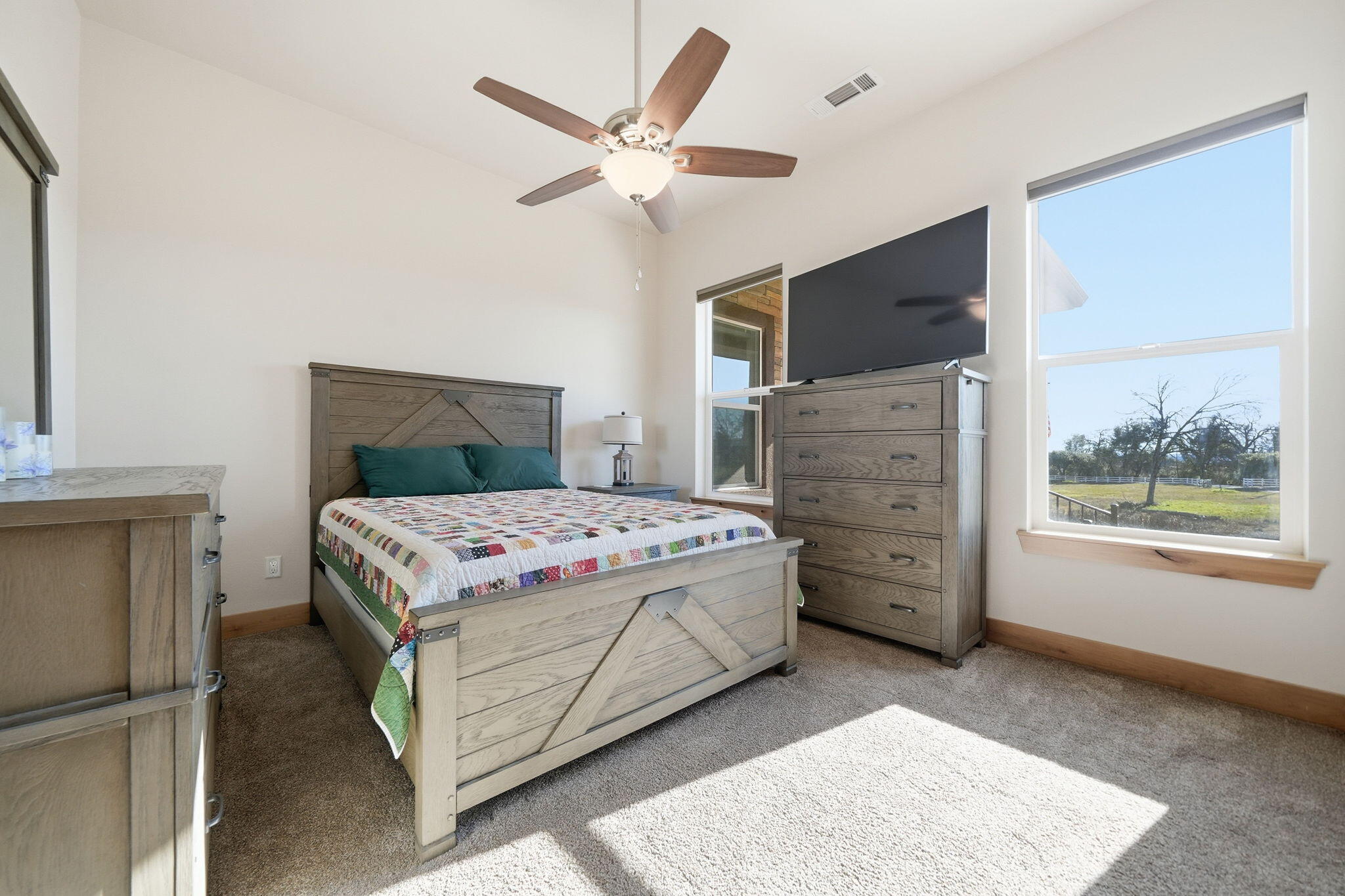 13070 South Fork Road Igo, CA 96047 - Photo 29 of 45 29-web-or-mls-IMG-29