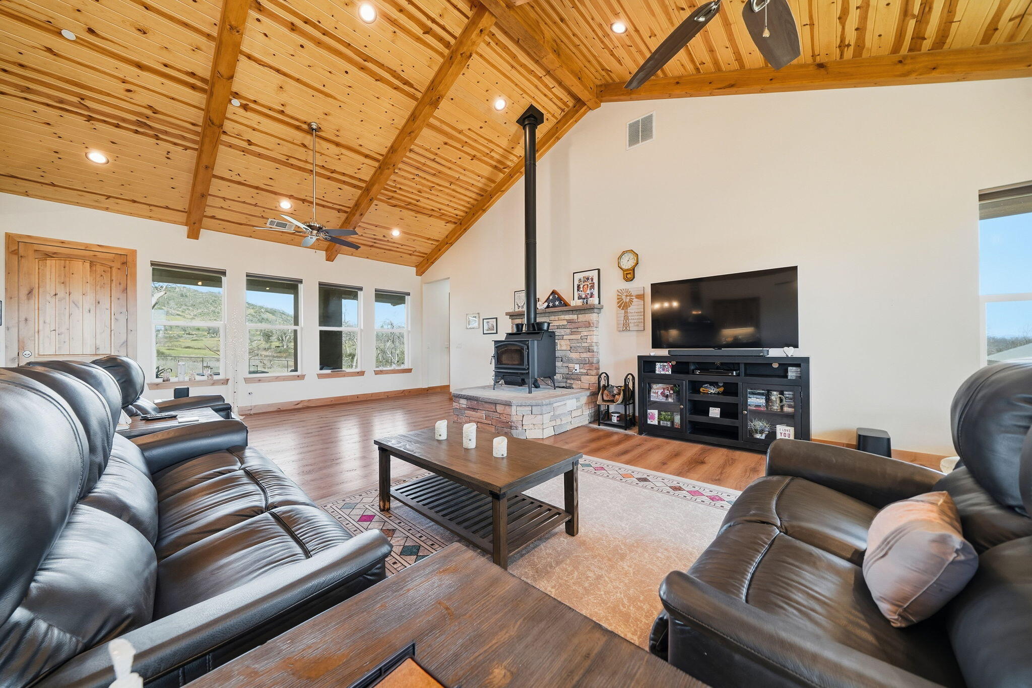 13070 South Fork Road Igo, CA 96047 - Photo 6 of 45 6-web-or-mls-IMG-06