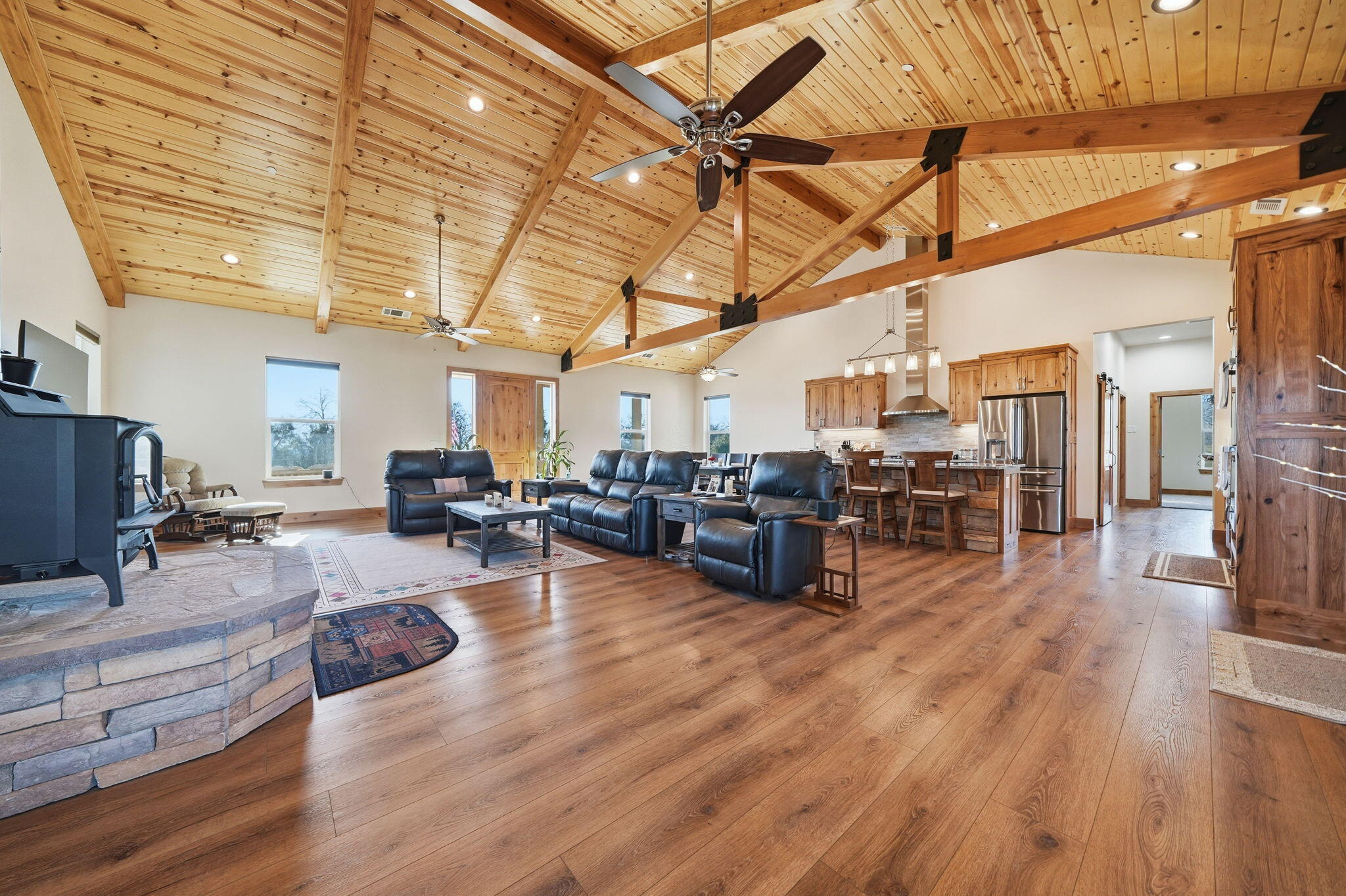 13070 South Fork Road Igo, CA 96047 - Photo 8 of 45 8-web-or-mls-IMG-08