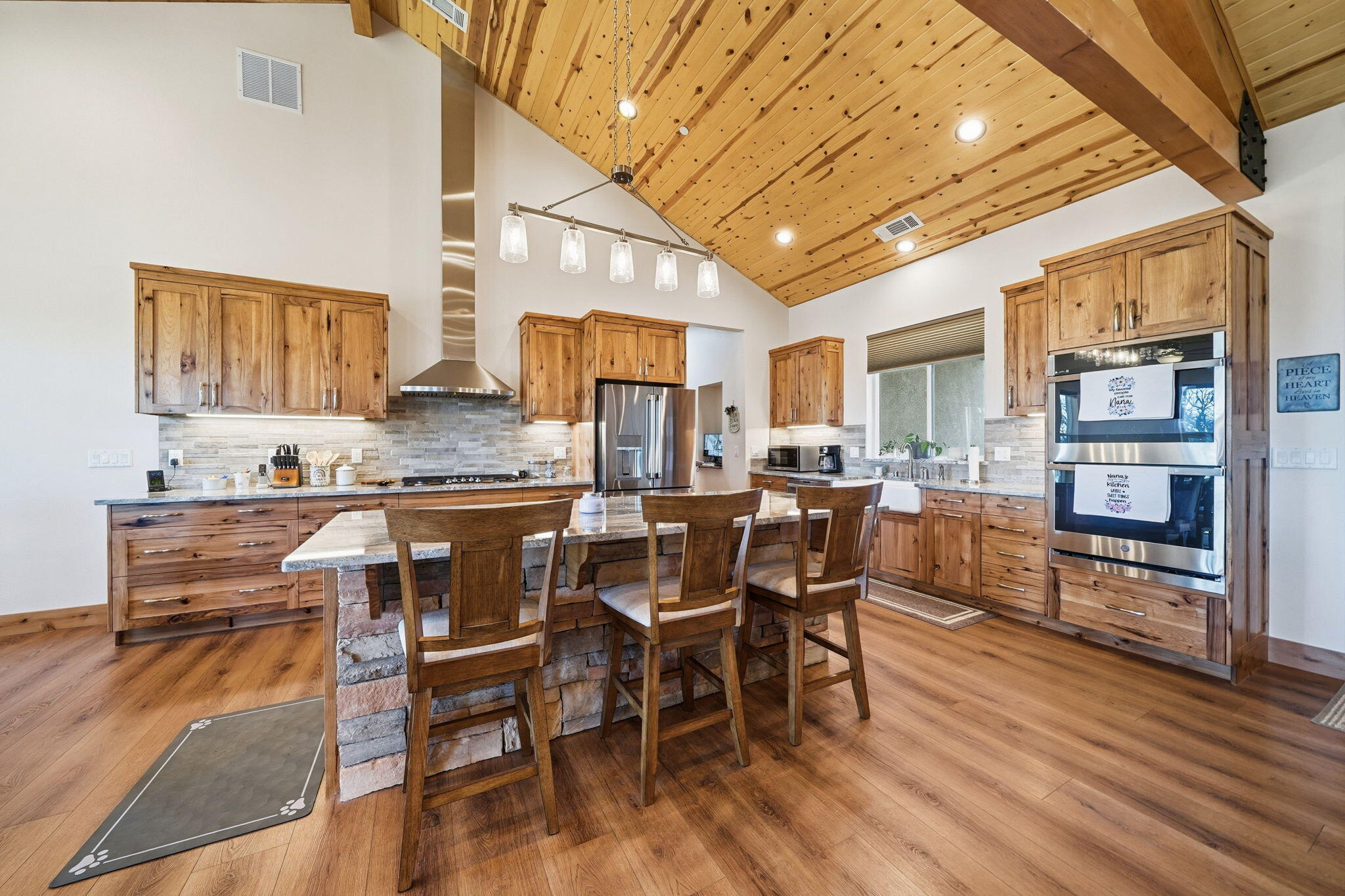 13070 South Fork Road Igo, CA 96047 - Photo 10 of 45 11-web-or-mls-IMG-11