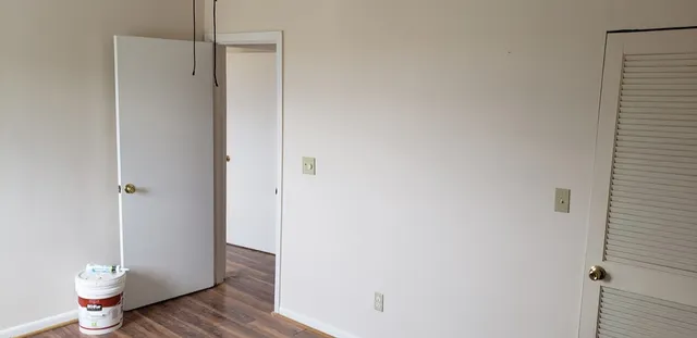 a bathroom with a toilet