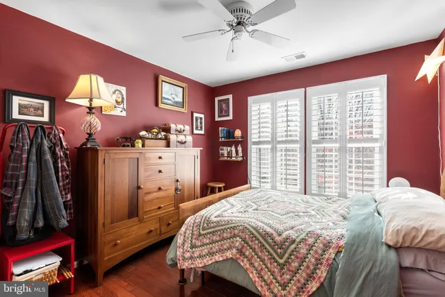 $575,000 | 2917 Clovercrest Way, Olney, MD 20832