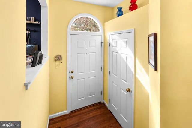 $575,000 | 2917 Clovercrest Way, Olney, MD 20832