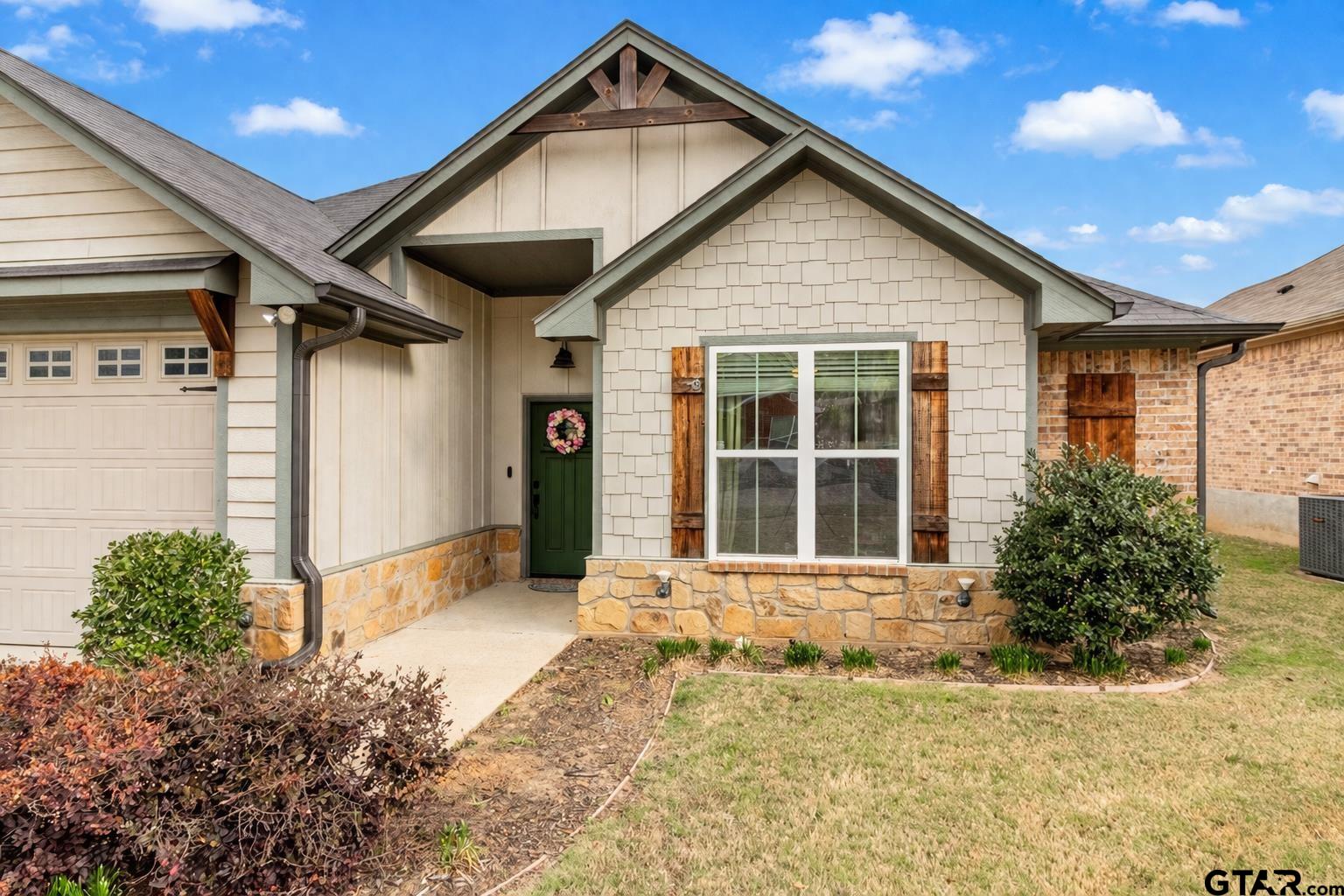 2802 Valley View Street Tyler, TX 75701 - Photo 2 of 29