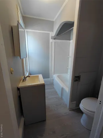 $1,800 | 67 Greenkill Avenue, Unit A2, Kingston, NY 12401