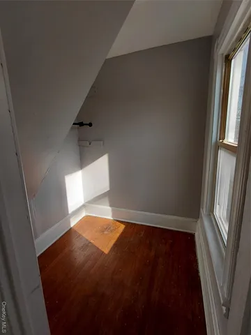 $1,800 | 67 Greenkill Avenue, Unit A2, Kingston, NY 12401