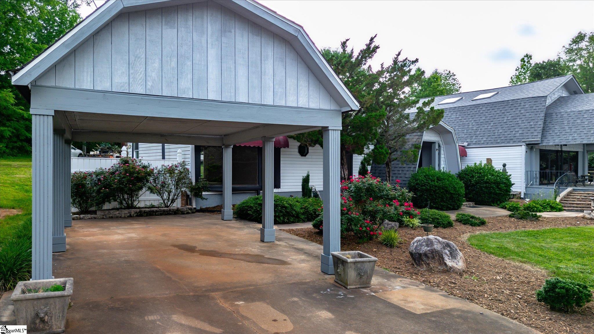 133 Conway Drive Easley, SC 29640 - Photo 4 of 44