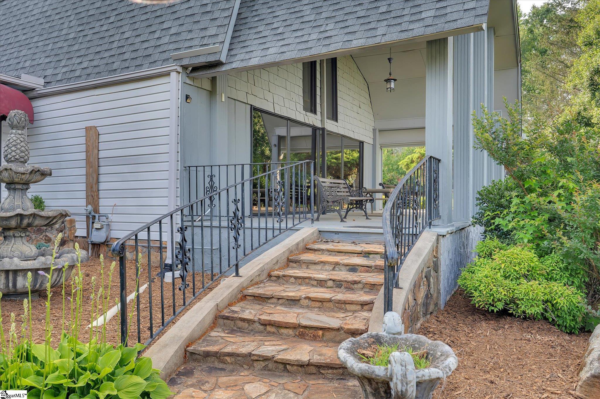 133 Conway Drive Easley, SC 29640 - Photo 5 of 44