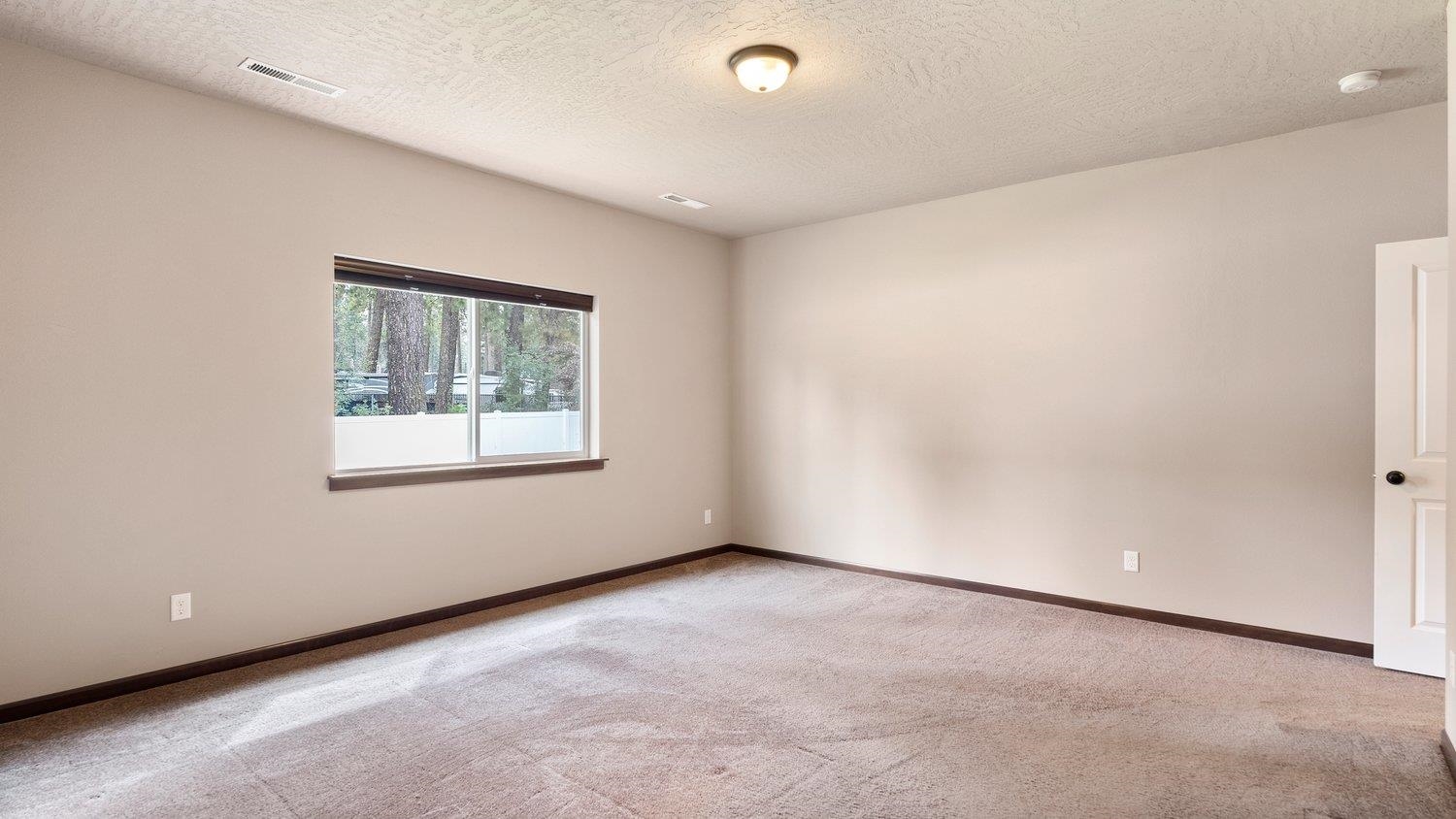 9415 West Ballesteros Court Cheney, WA 99004 - Photo 18 of 36