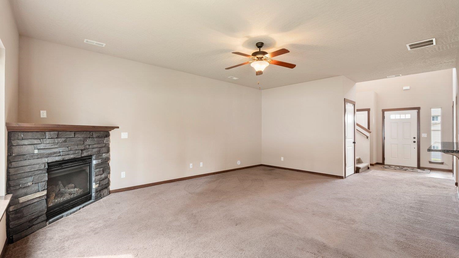 9415 West Ballesteros Court Cheney, WA 99004 - Photo 8 of 36