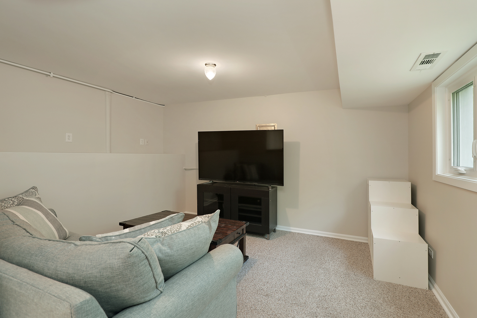 1148 Meadow Road Northbrook, IL 60062 - Photo 11 of 12