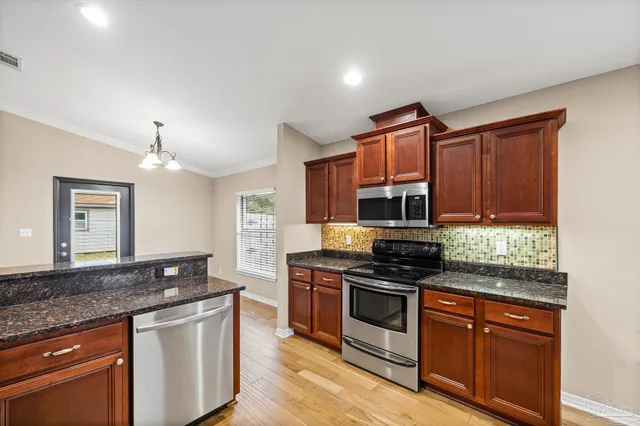 $344,900 | 5921 Dunridge Drive, Pace, FL 32571