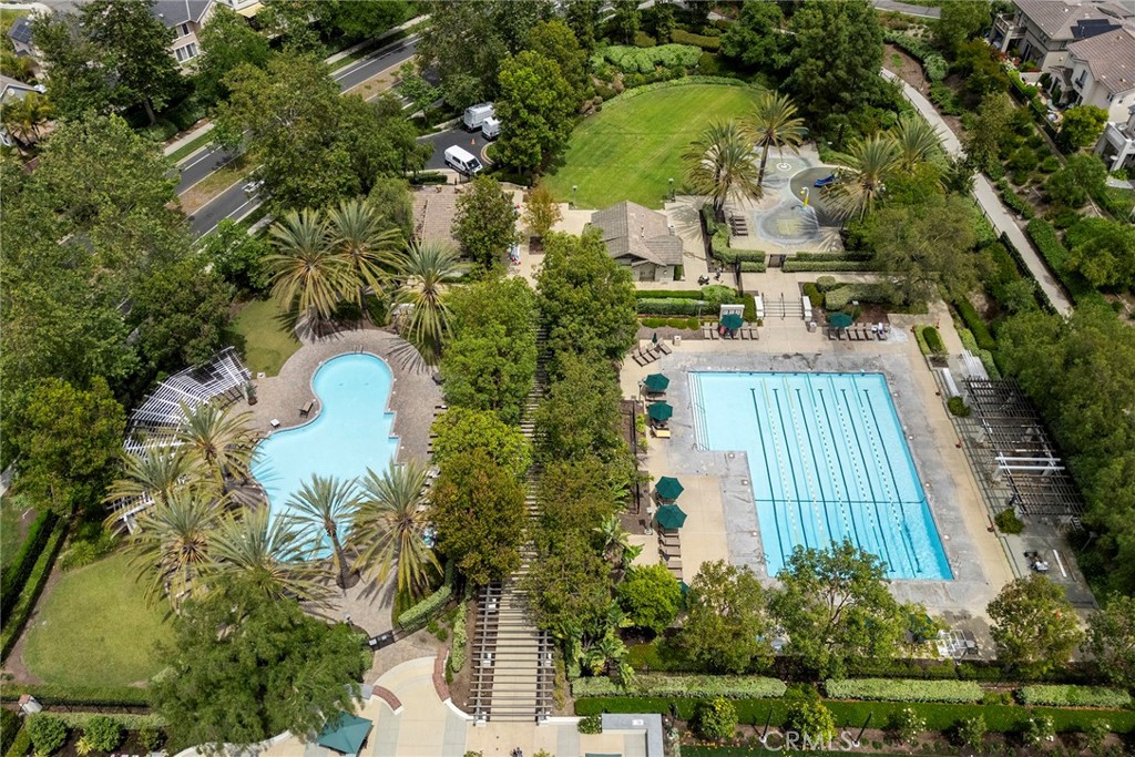 16 Kempton Lane Ladera Ranch, CA 92694 - Photo 58 of 60 Oak Knoll Village recreation pool and lap pool.