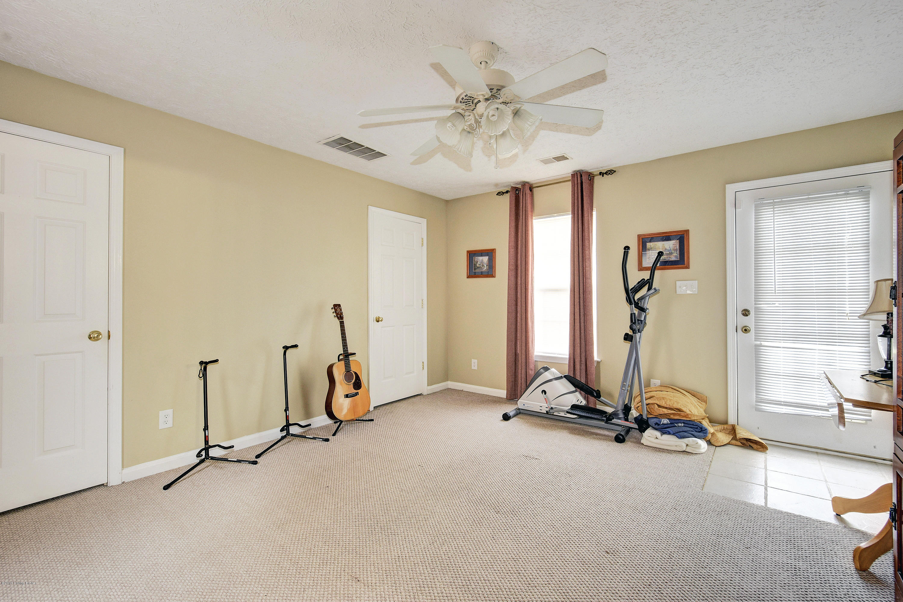 143 Old Ridge Road Shepherdsville, KY 40165 - Photo 8 of 61 _DSC4238_40_41