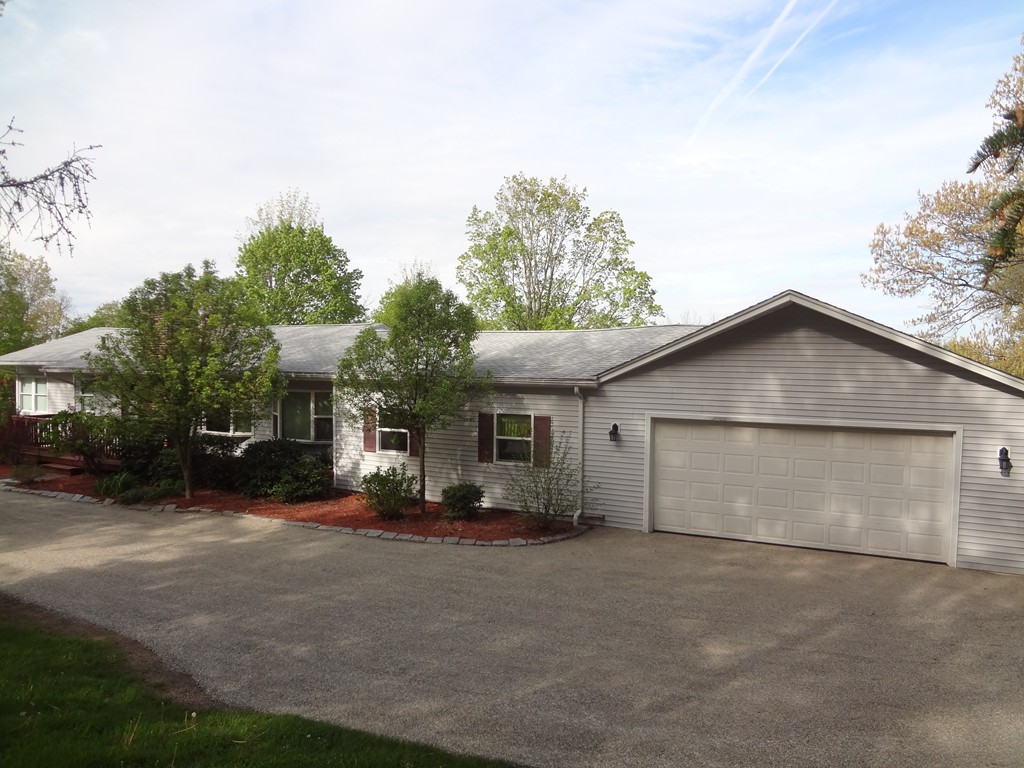 261 Wilbraham Road Hampden, MA 01036 - Photo 1 of 28 Gallery Image 1