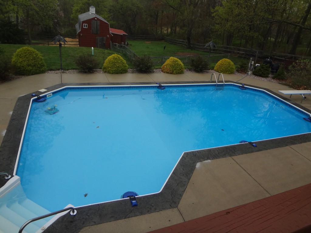 261 Wilbraham Road Hampden, MA 01036 - Photo 4 of 28 Gallery Image 4