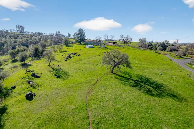 $459,900 | 6487 State Highway 20, Browns Valley, CA 95918