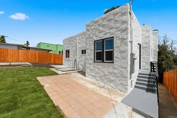 $749,000 | 346 Olivewood Terrace, San Diego, CA 92113