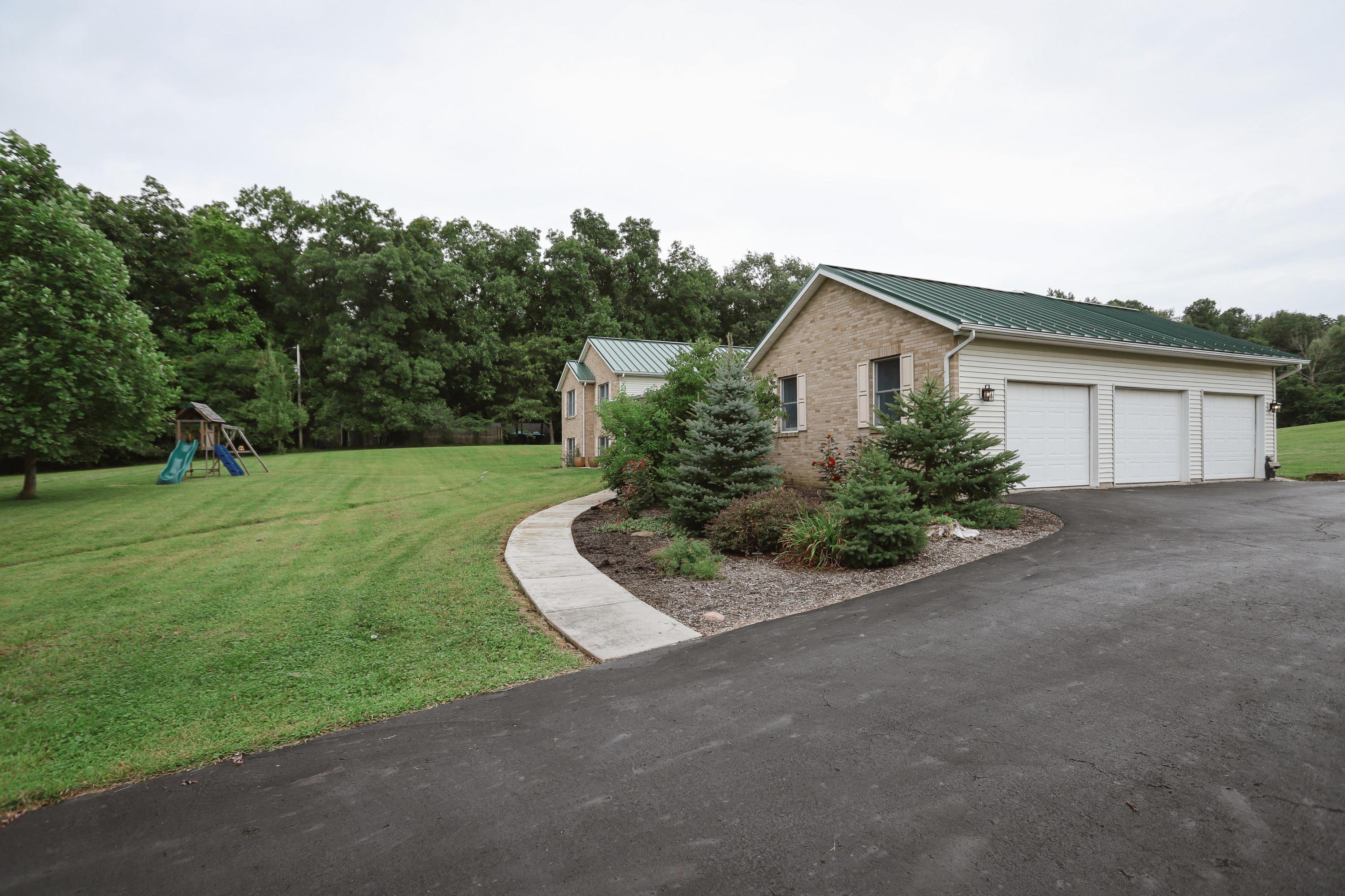 7353 Coonpath Road Northwest Carroll, OH 43112 - Photo 72 of 72 Gallery Image 72