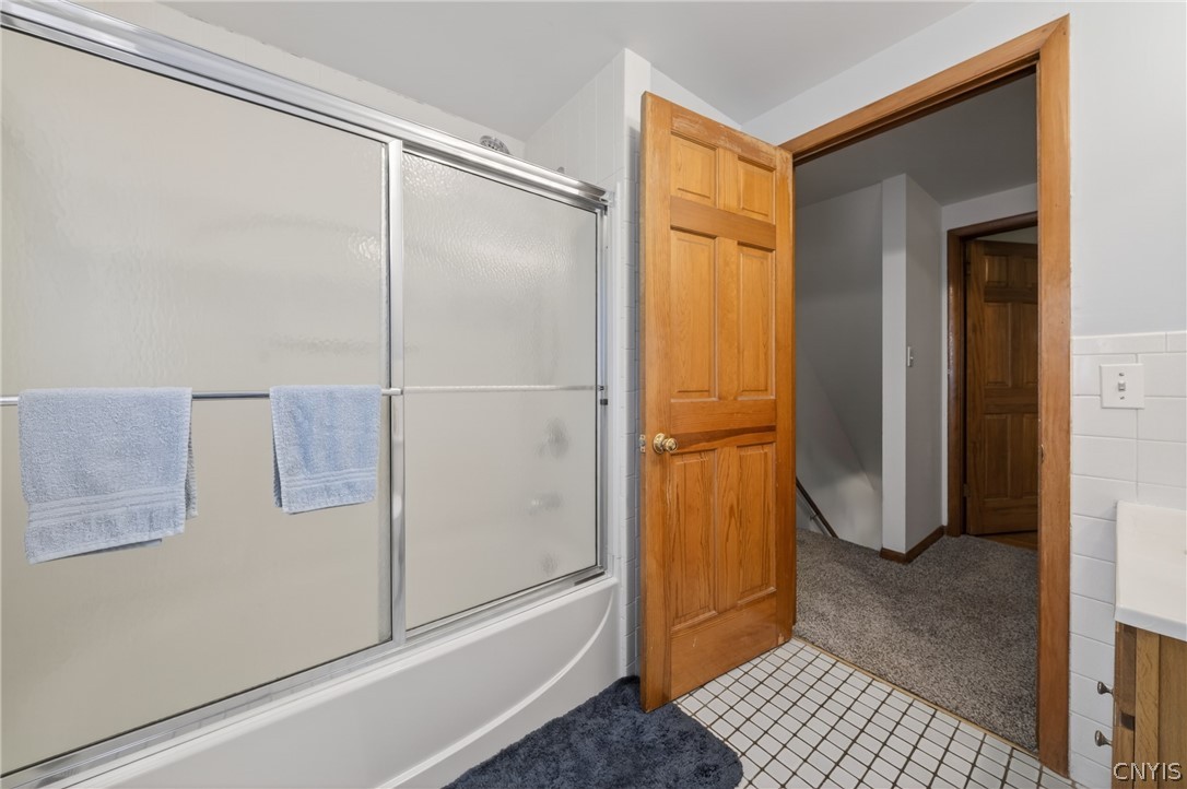 108 Richards Road Camillus, NY 13031 - Photo 25 of 37