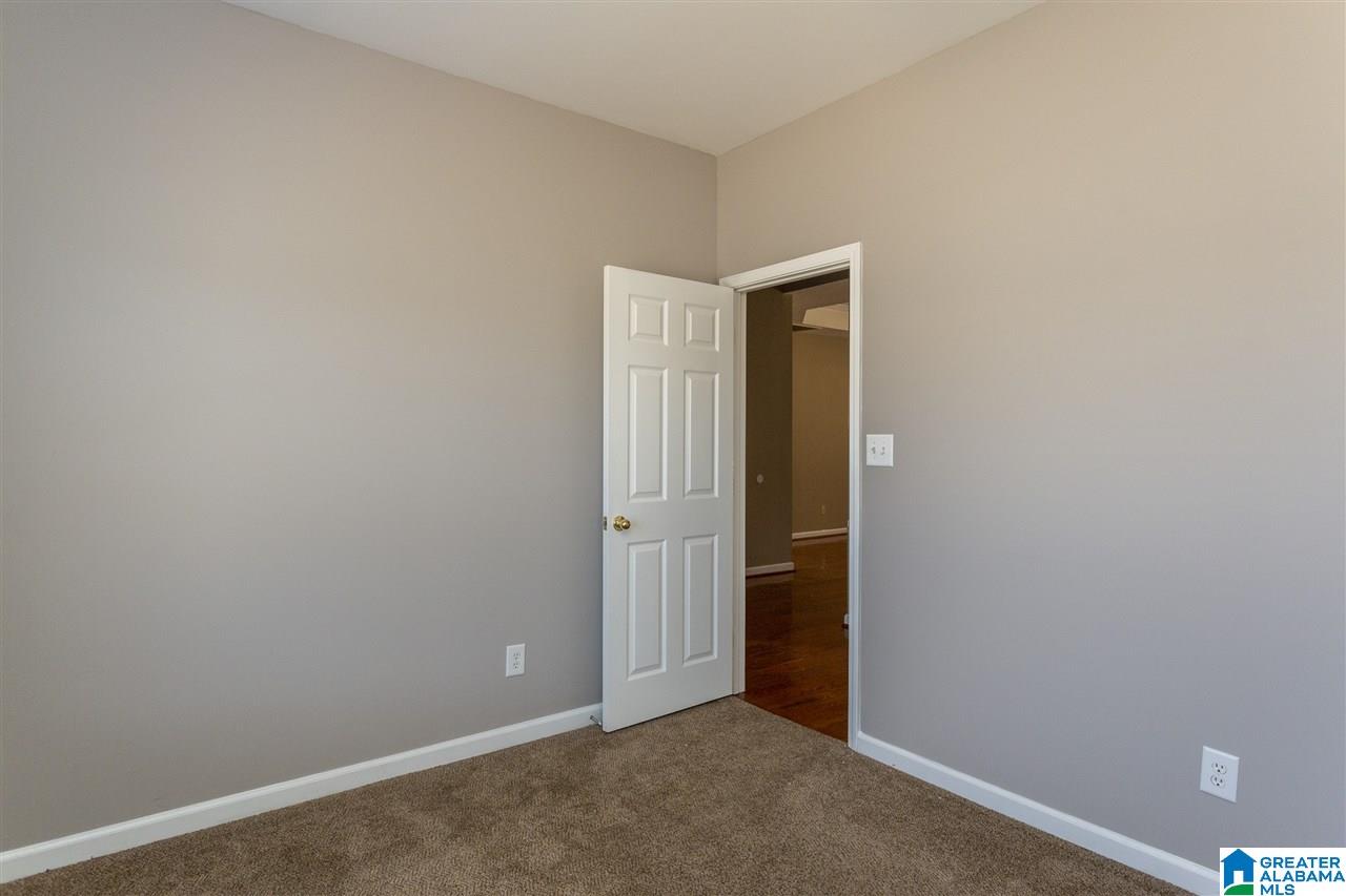 5128 Candlebrook Terrace Bessemer, AL 35022 - Photo 12 of 34