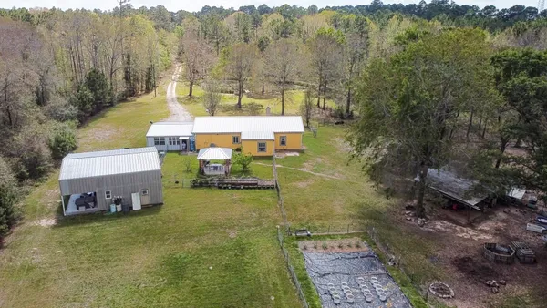 $725,000 | 188 Pullin Road, Corrigan, TX 75939